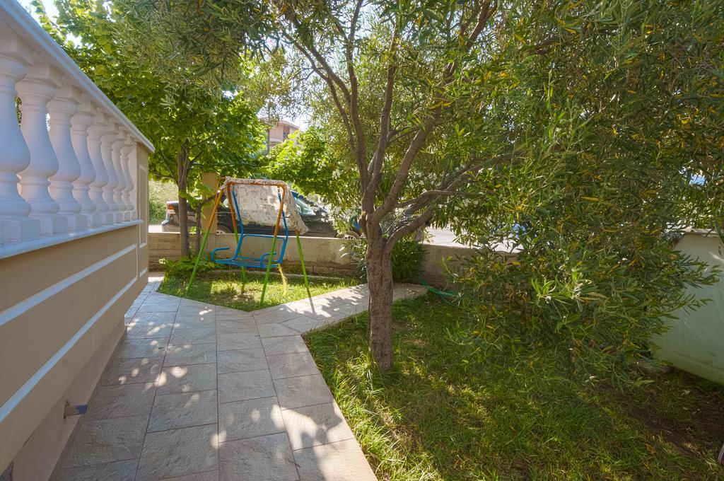Villa Kaiti يميناريا المظهر الخارجي الصورة