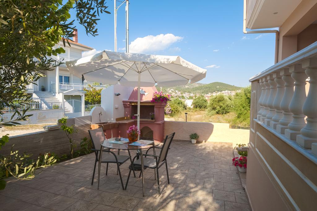Villa Kaiti يميناريا المظهر الخارجي الصورة
